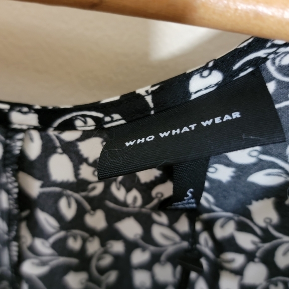 NWT Who What Wear | Floral Vine Peplum Blouse Size Small - Picture 4 of 6